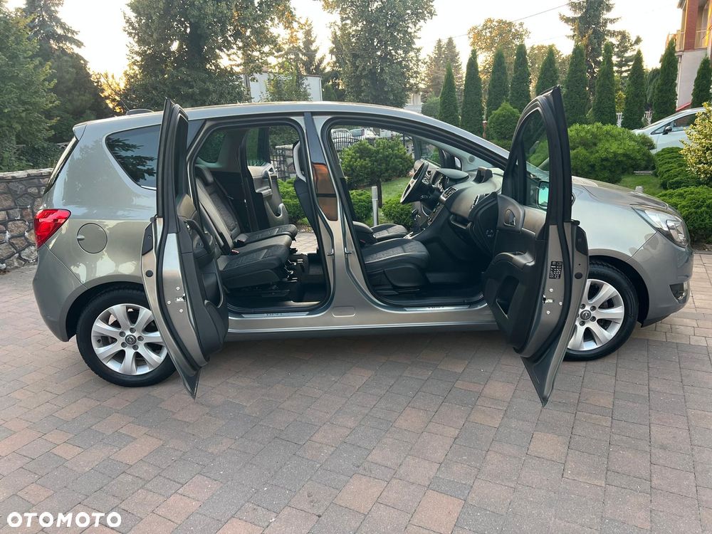 Opel Meriva 1.4 T Essentia - 17