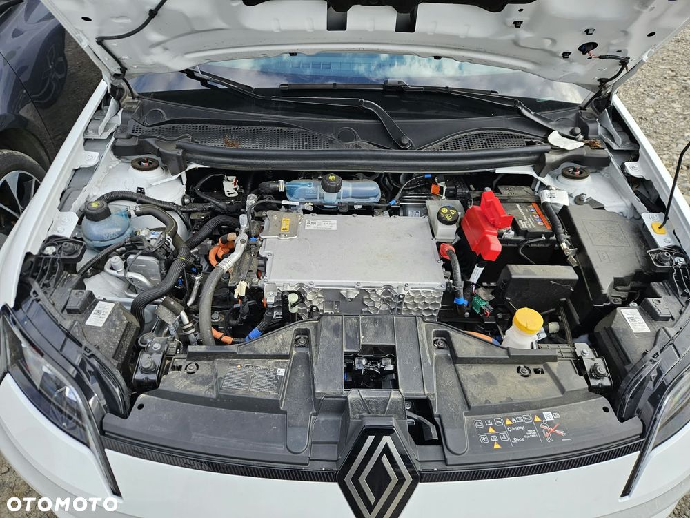 Renault 5 E-Tech Iconic Five 150 Comfort Range - 18