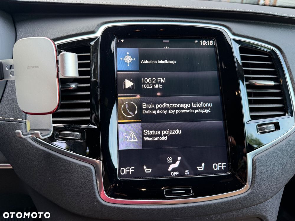 Volvo XC 90 - 16