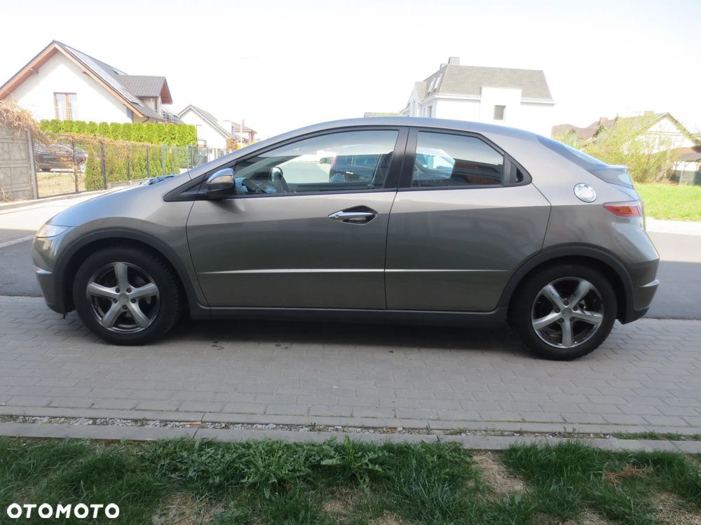 Honda Civic 1.4 Comfort - 1