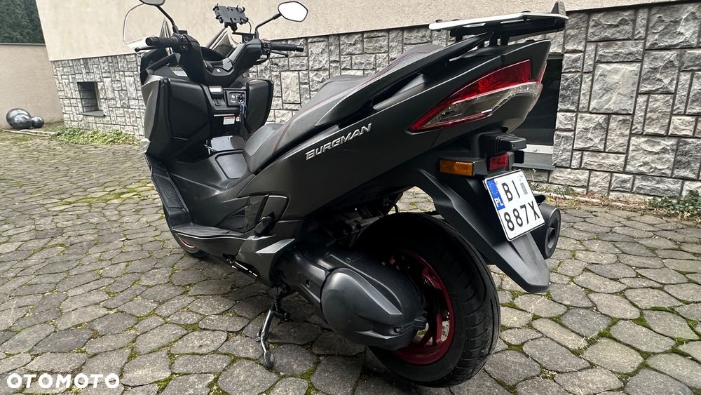 Suzuki Burgman - 6
