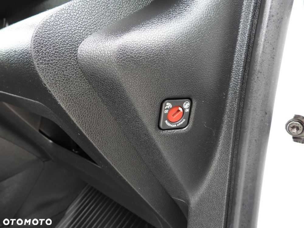 Toyota PROACE CITY  FURGON CHŁODNIA  -15*C ZASILANIE 230V TEMPOMAT KLIMATYZACJA  100KM - 39