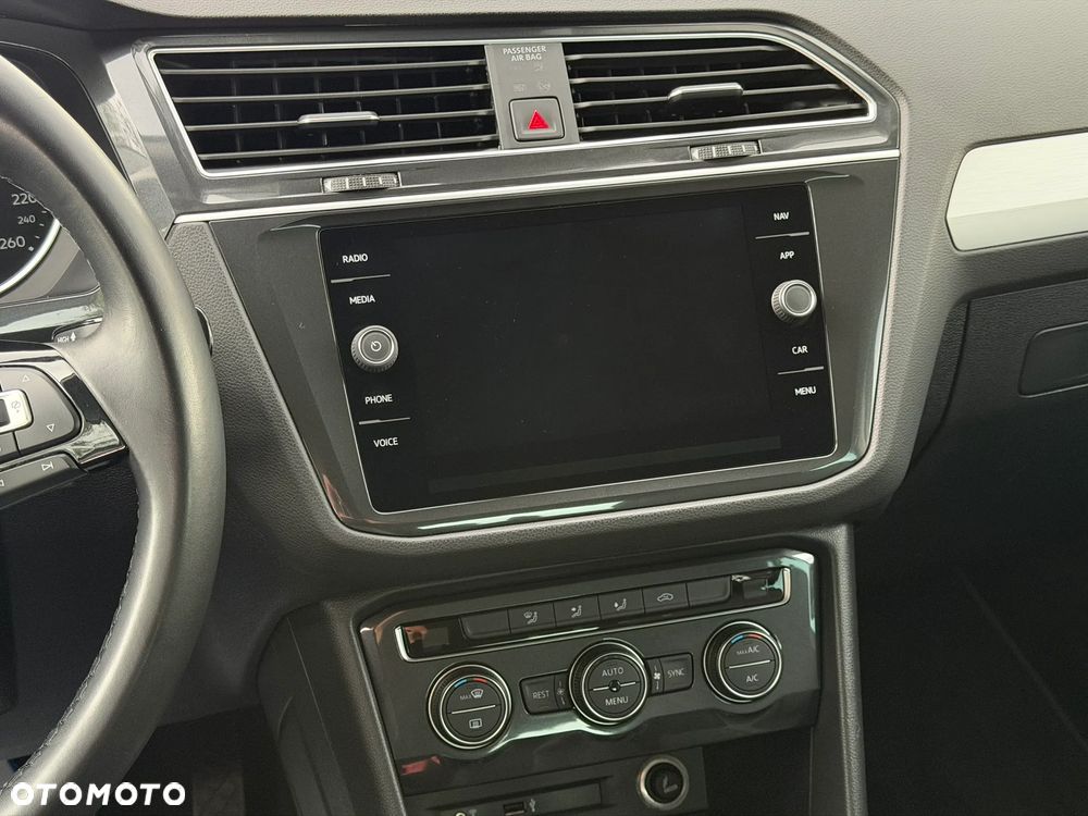 Volkswagen Tiguan 2.0 TDI BMT SCR Comfortline - 27