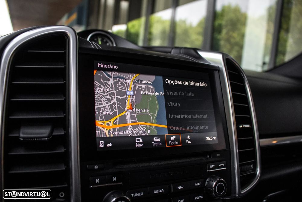Porsche Cayenne S E-Hybrid - 48