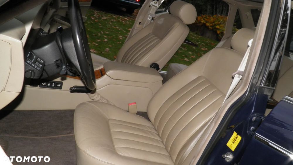 Jaguar Daimler 4.0i - 15