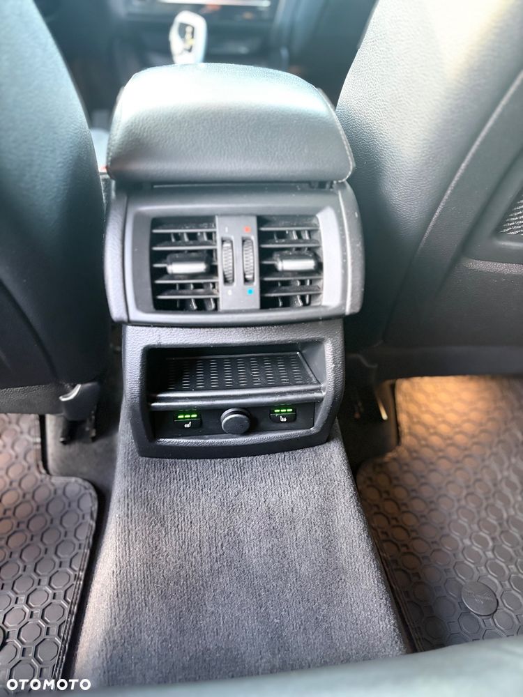 BMW X3 xDrive28i xLine - 18