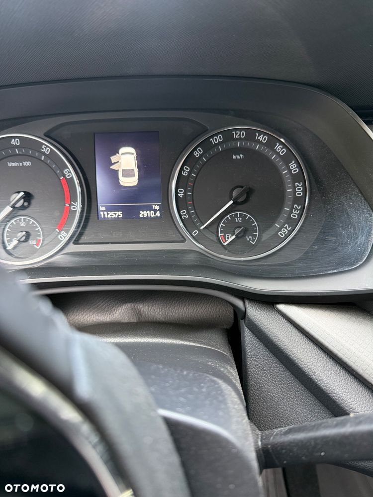 Skoda Octavia 1.5 TSI ACT Ambition - 8