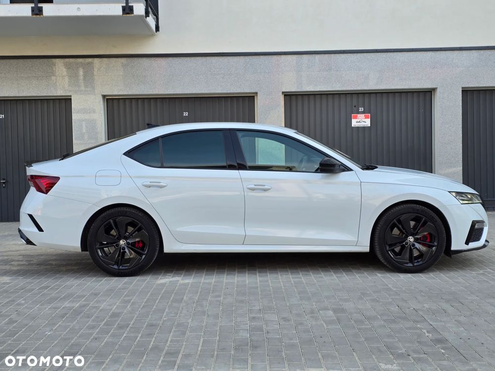 Skoda Octavia 2.0 TSI RS - 8