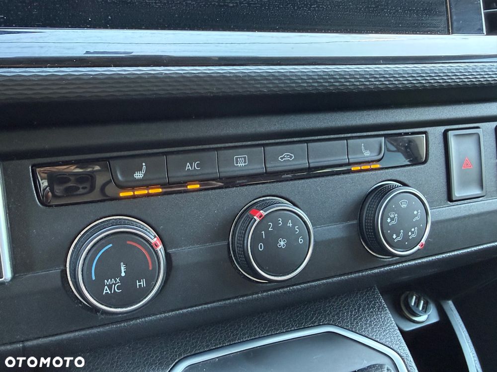 Volkswagen Multivan 2.0 TDI L1 DSG - 26