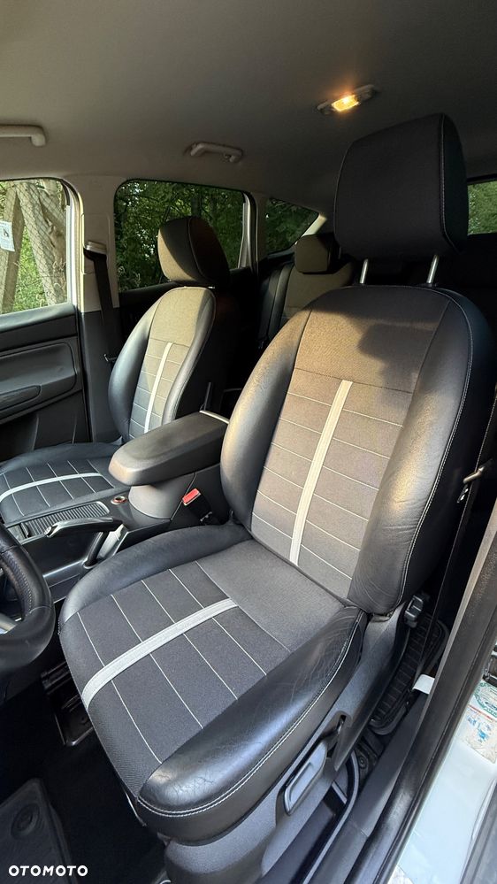 Ford Kuga 2.0 TDCi 4WD Titanium - 9