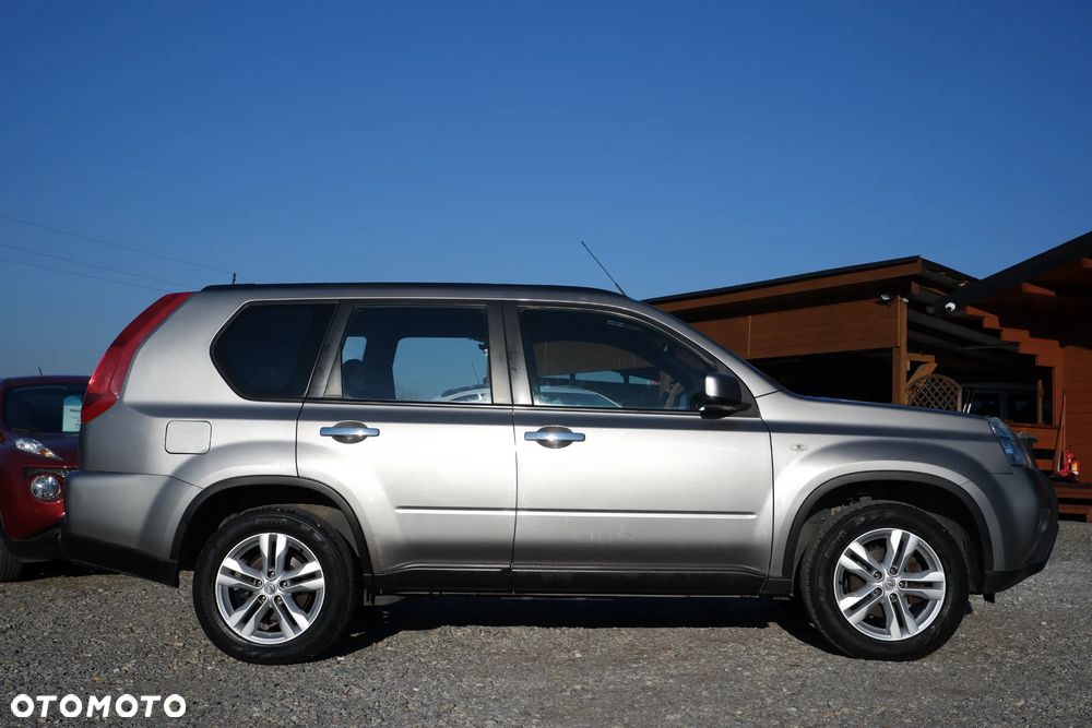 Nissan X-Trail 2.0 dCi 4x4 DPF SE - 31