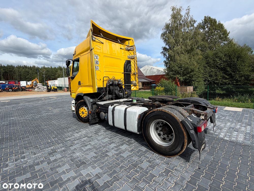 Renault Premium - 1