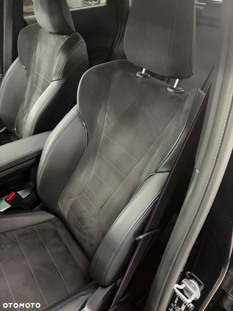 BMW X1 xDrive23i mHEV M Sport - 19