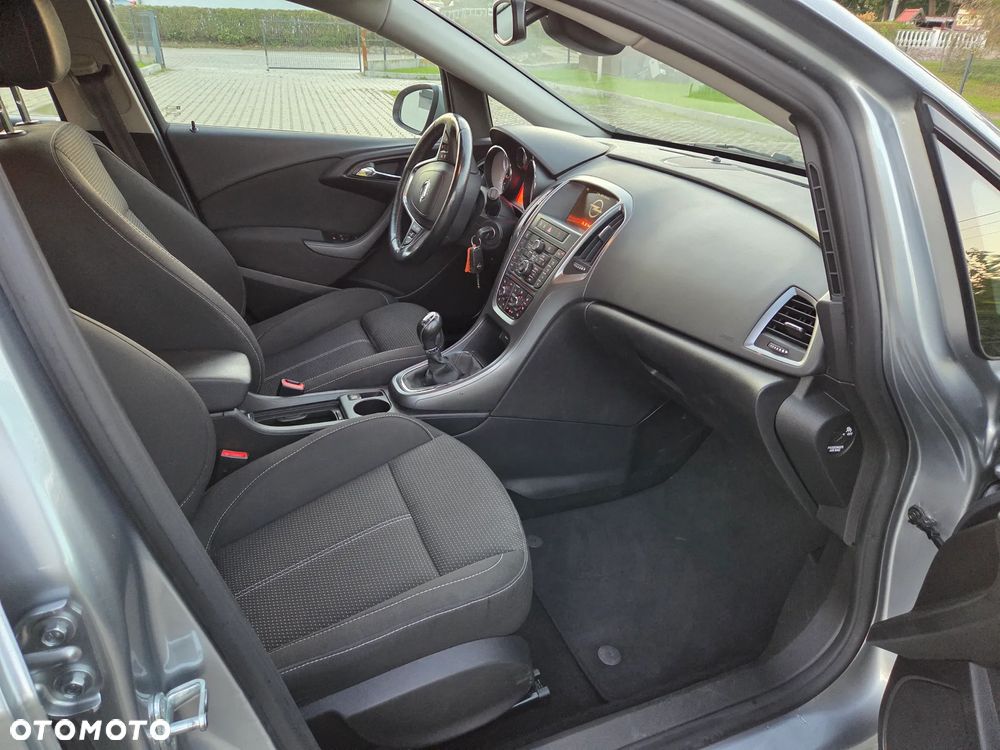 Opel Astra 1.4 Turbo Design Edition - 7