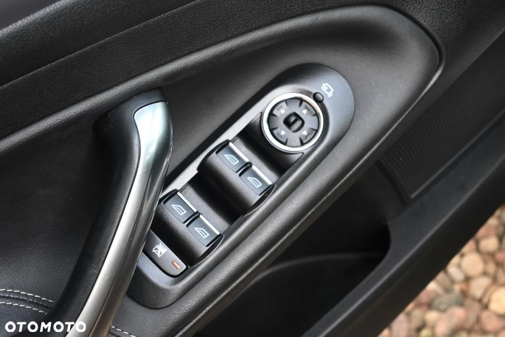 Ford Mondeo - 27