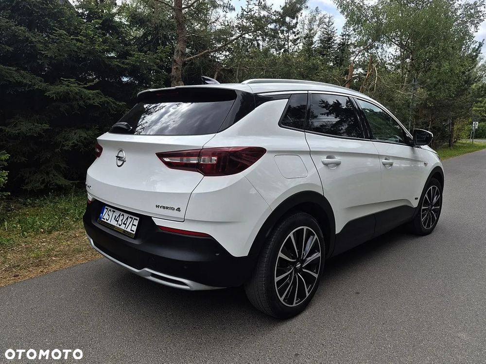 Opel Grandland X 1.6 T PHEV 4x4 Ultimate - 4