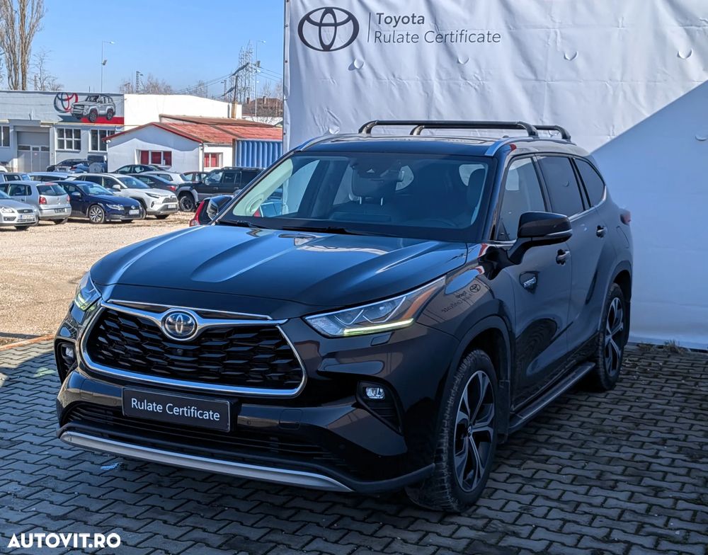 Toyota Highlander 2.5 L Dynamic Force 248CP Luxury Metallic