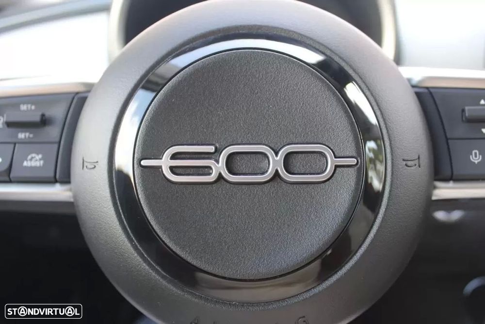 Fiat 600e 54 kWh La Prima - 33