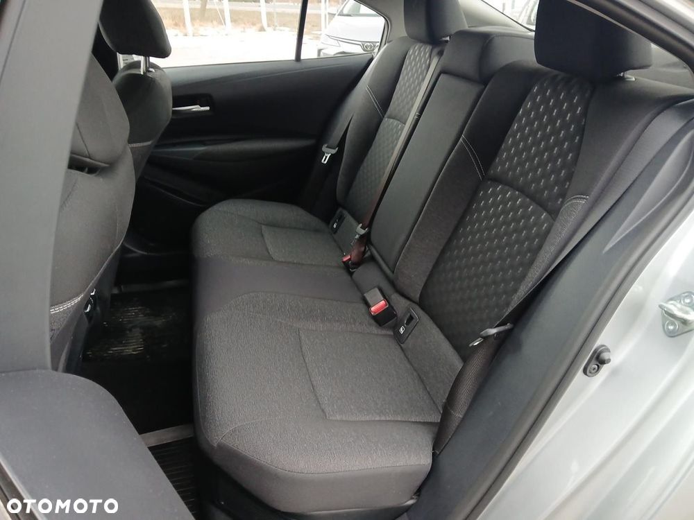 Toyota Corolla 1.8 Hybrid Comfort - 38