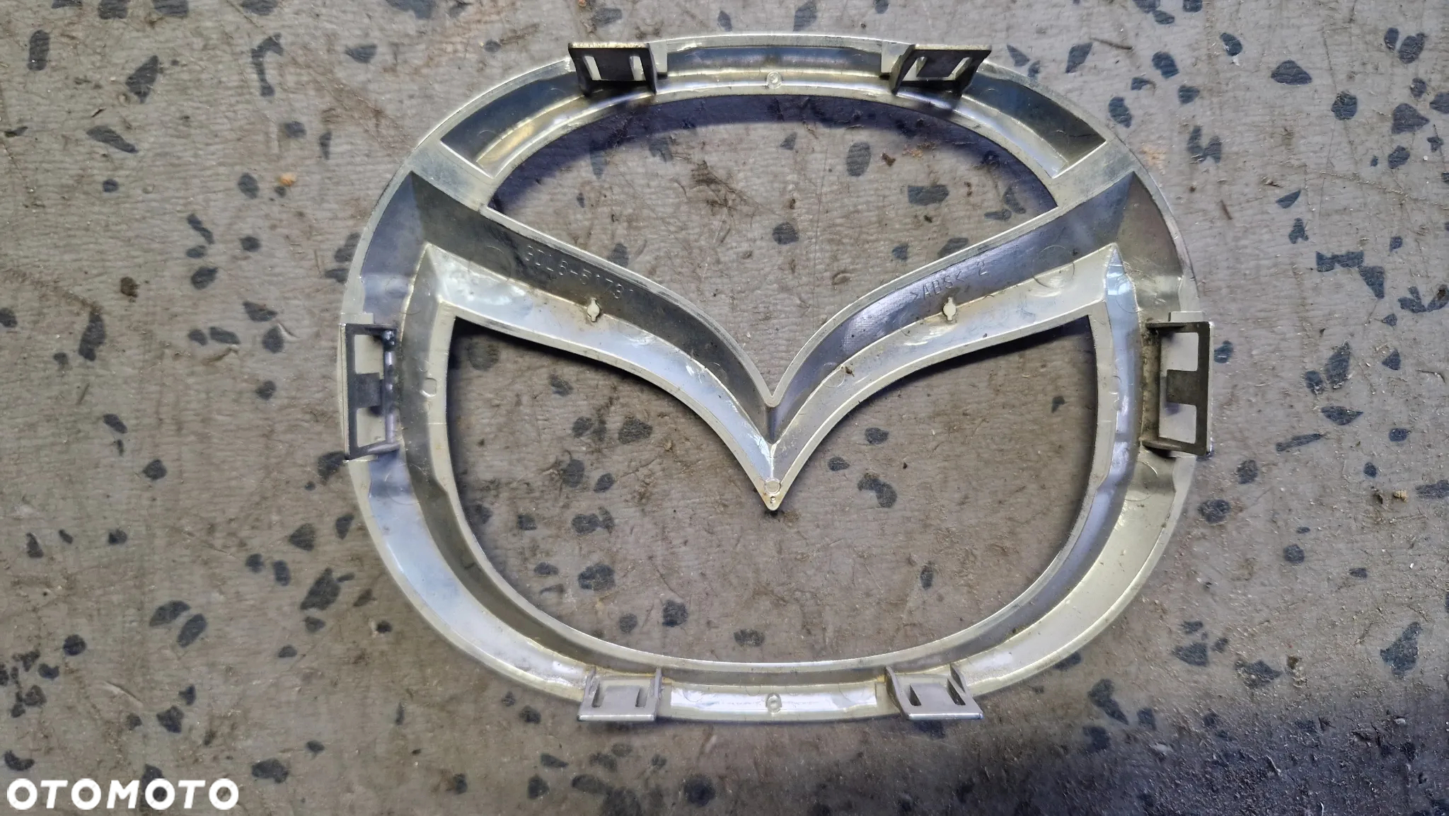 MAZDA 6 GH ZNACZEK EMBLEMAT GDL6-51731 - 2
