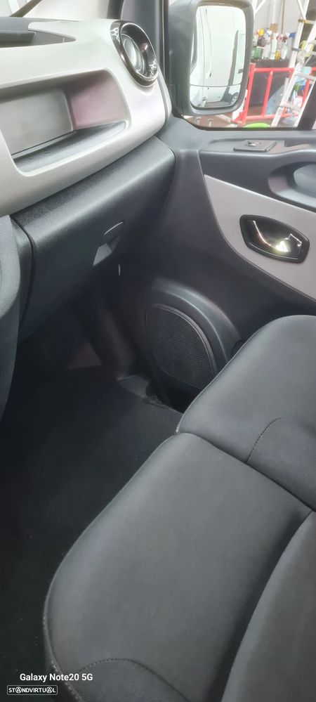 Renault Trafic 1.6dci 120 L2 - 23