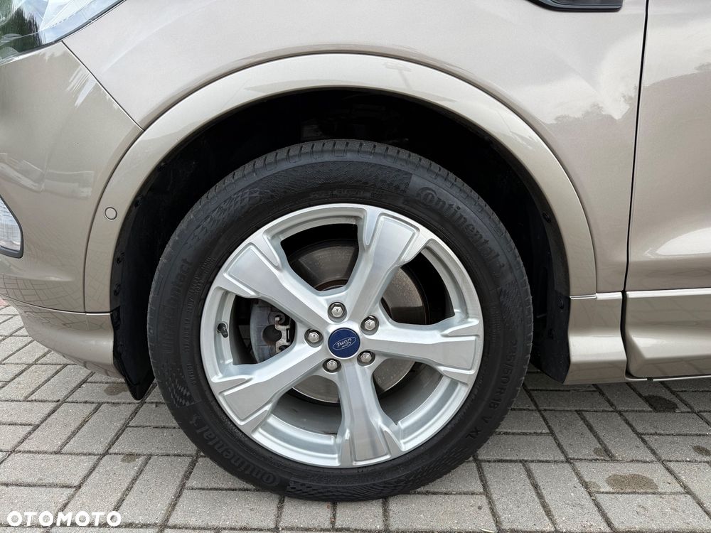 Ford Kuga 2.0 TDCi 4x4 ST-Line - 36