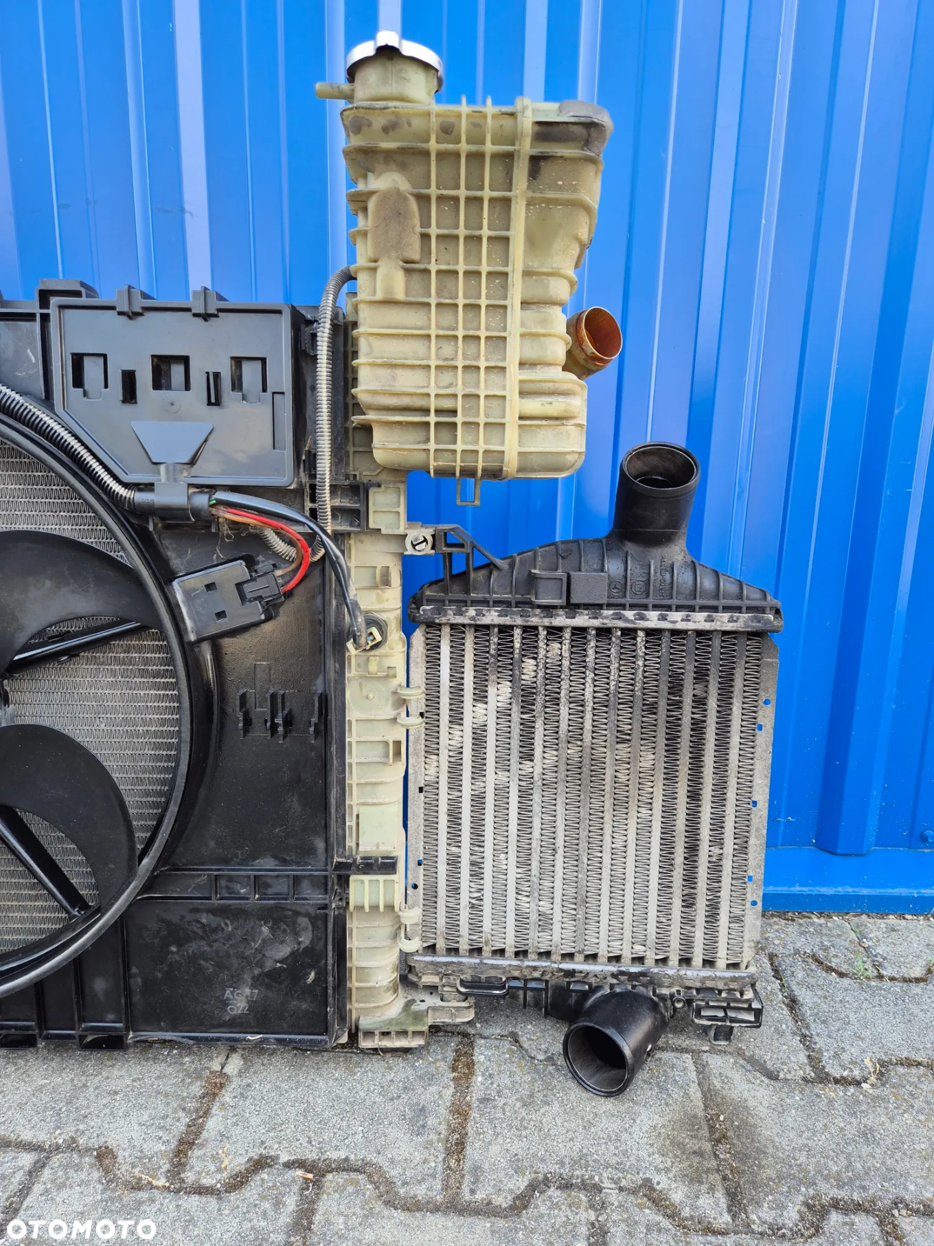 CHŁODNICA WODY + CHŁODNICA POWIETRZA( INTERCOOLER) + WENTYLATOR MB VITO W 638 2.2 CDI - 4