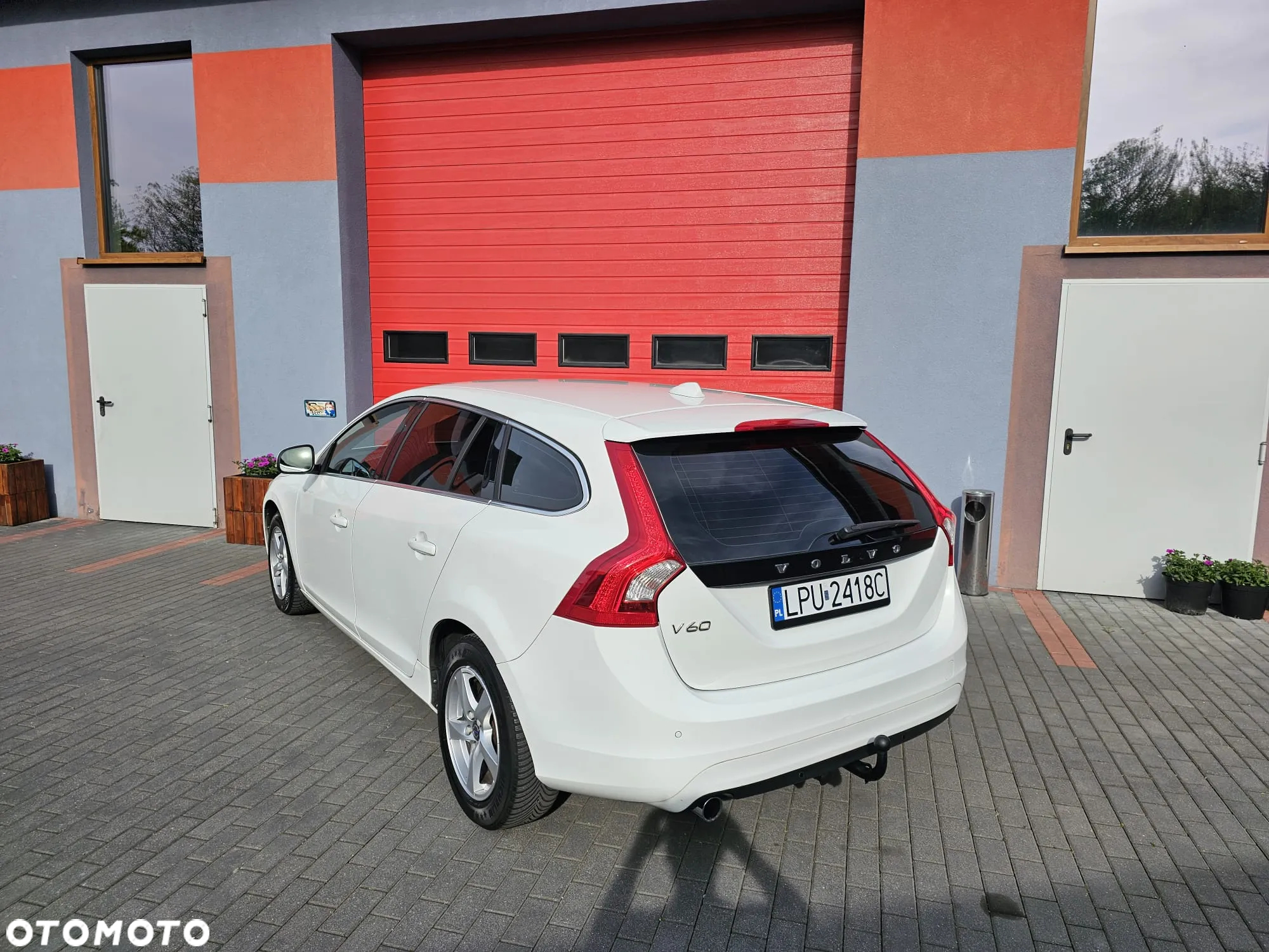 Volvo V60 D2 Drive-E Momentum - 9