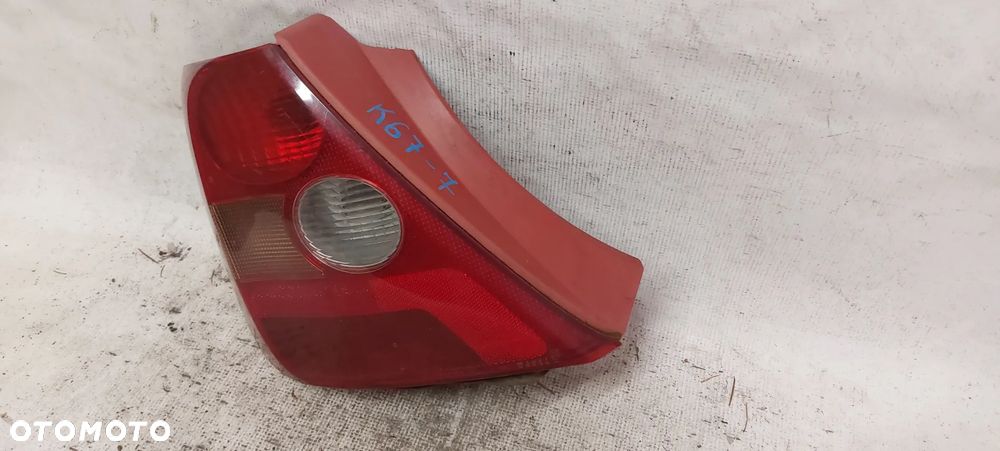 .  TYL TYLNA LAMPA LEWA HONDA CIVIC 7 - 2