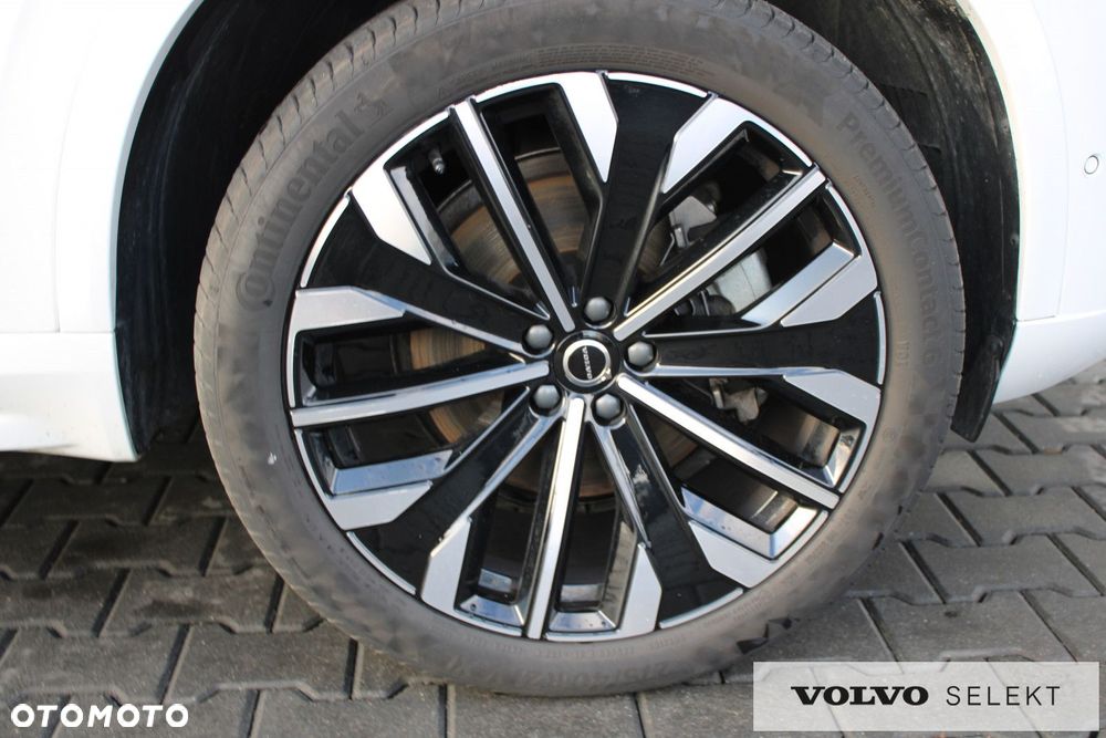 Volvo XC 90 - 30