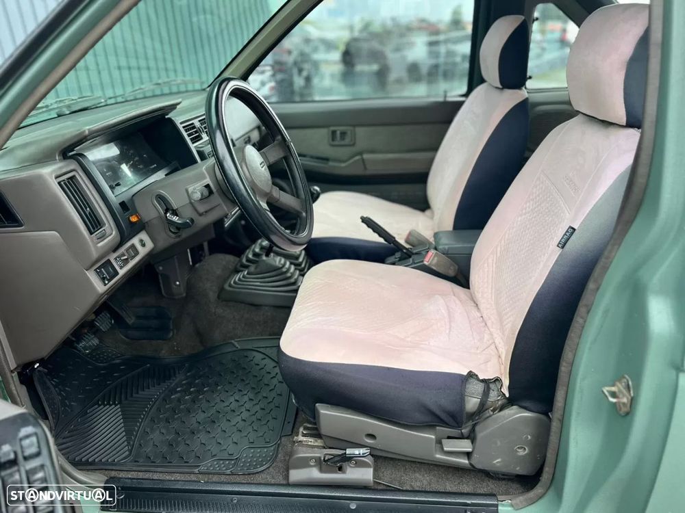 Nissan Terrano - 8