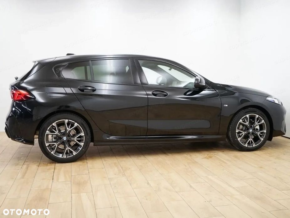 BMW Seria 1 120 mHEV - 6