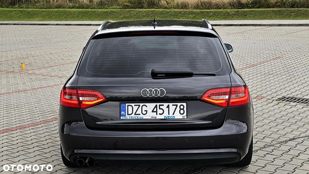 Audi A4 Avant 2.0 TDI - 9