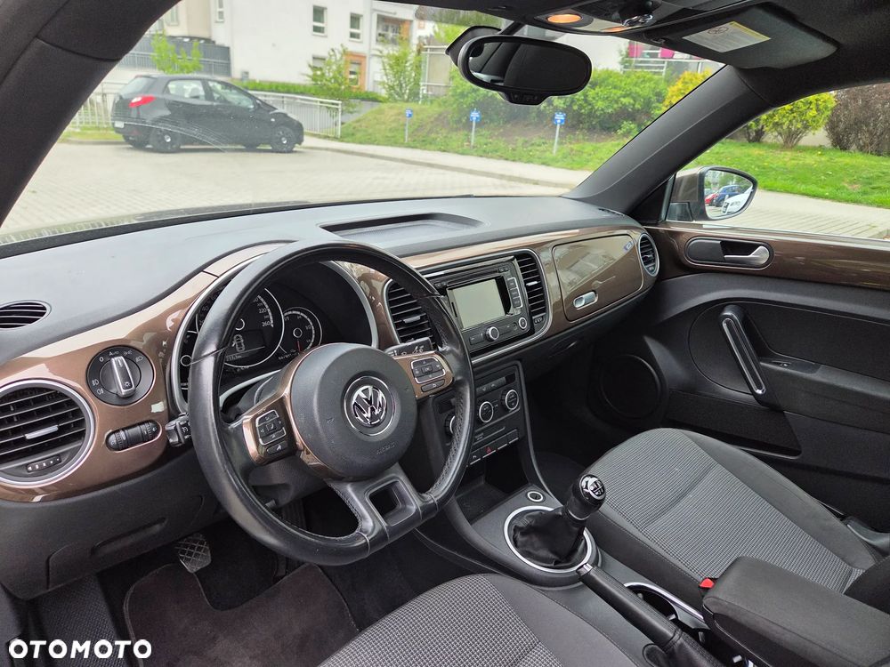 Volkswagen Beetle 1.6 TDI - 10