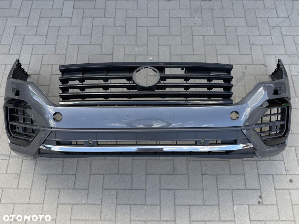 VW TOUAREG III R-LINE ZDERZAK PRZEDNI PRZÓD - 1