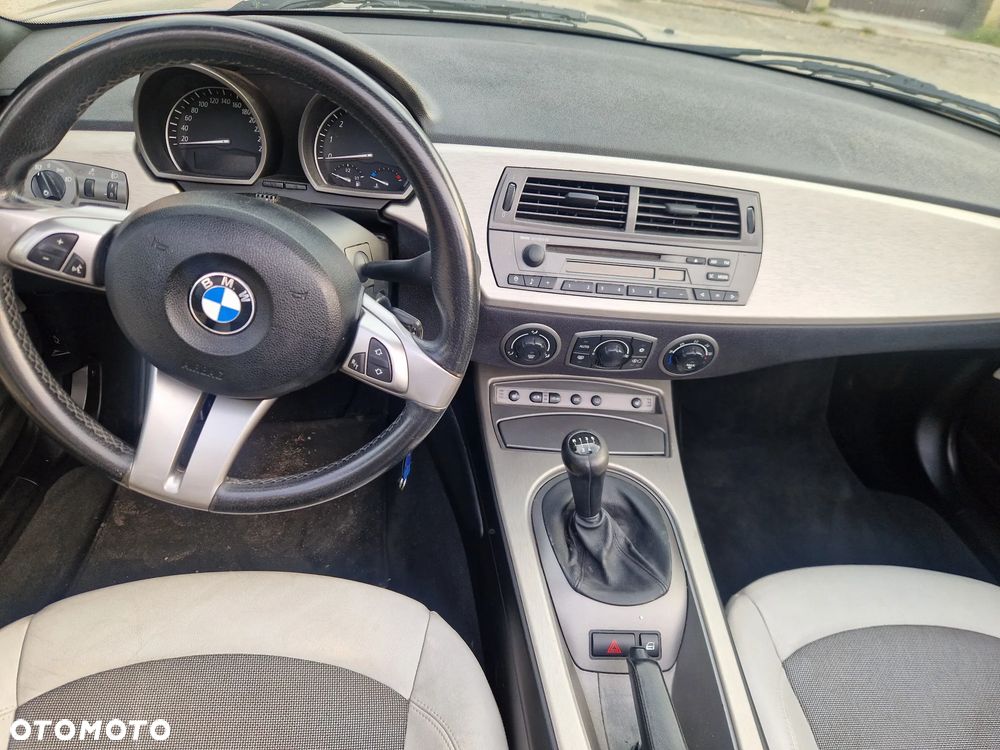BMW Z4 - 12