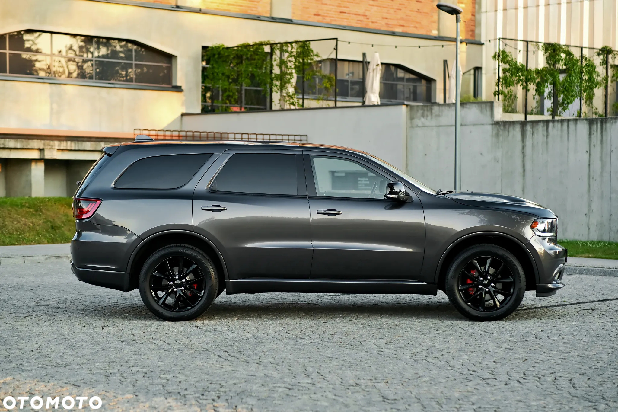 Dodge Durango - 10
