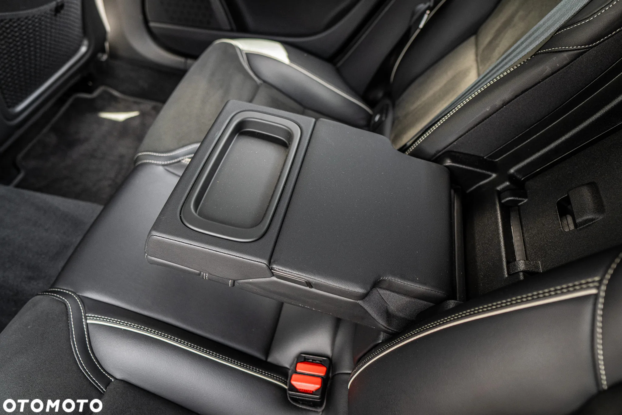 Volvo V90 B4 D AWD Geartronic RDesign - 12