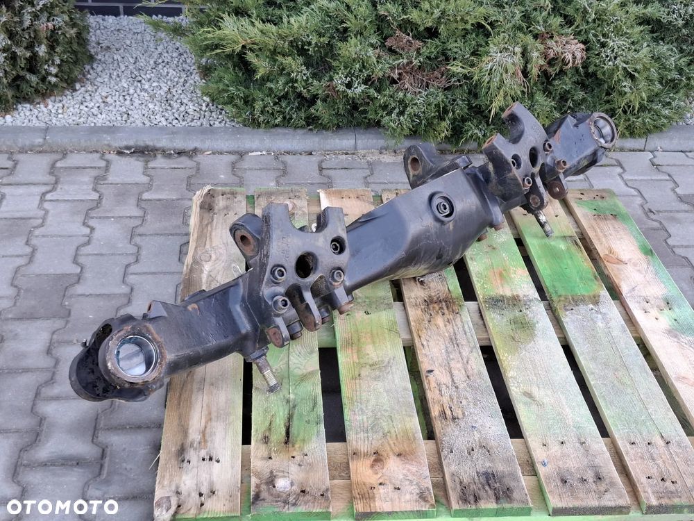 OBUDOWA MOSTU PRZEDNIEGO JCB FASTRAC 4220 - 4