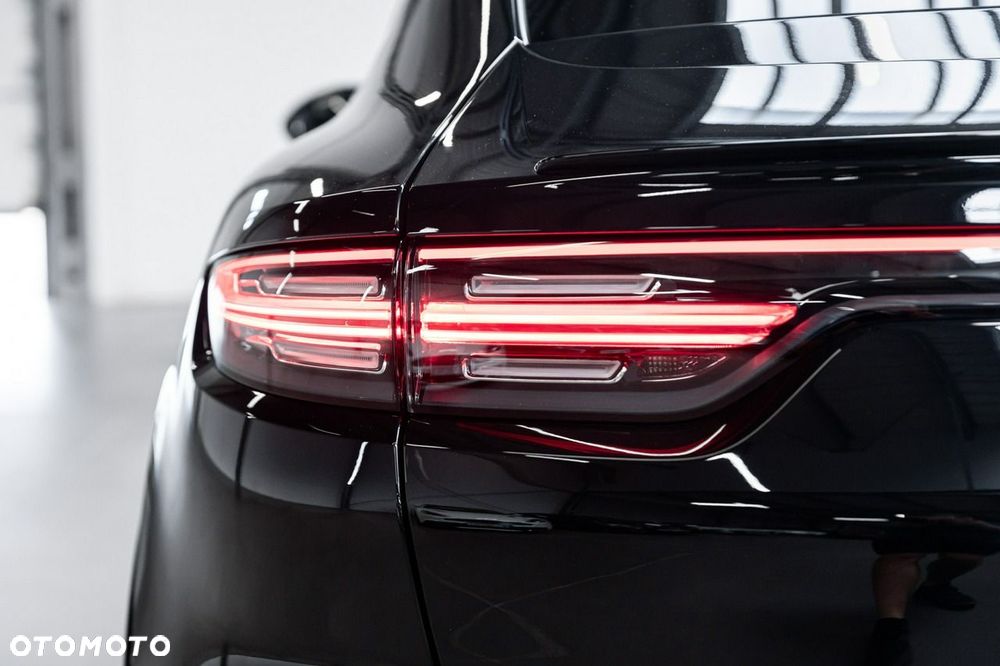 Porsche Cayenne E-Hybrid Tiptronic S - 17