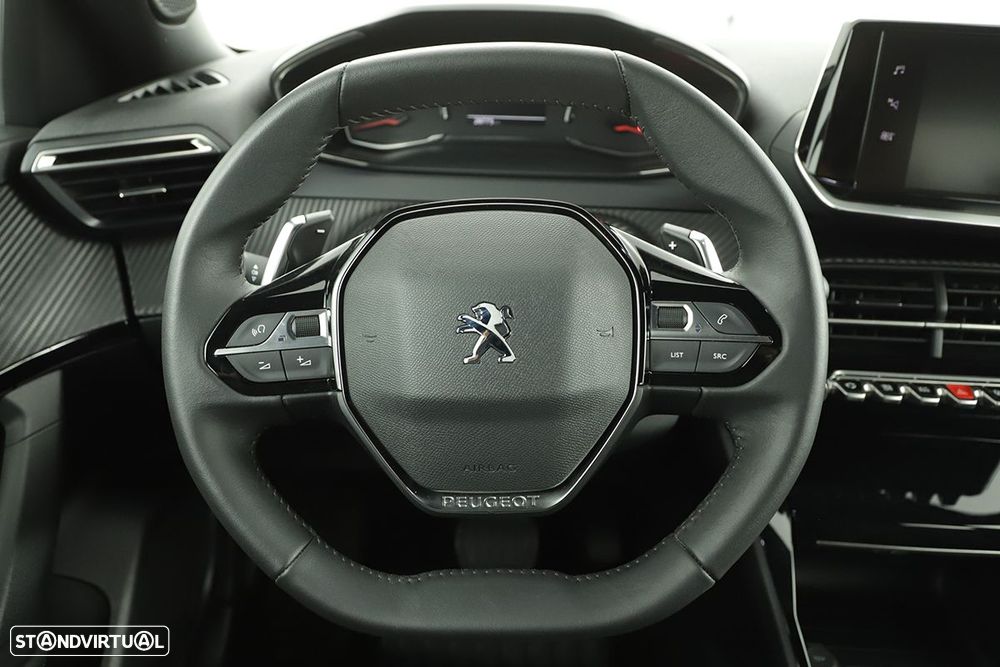 Peugeot 2008 1.2 PureTech Allure EAT8 - 16