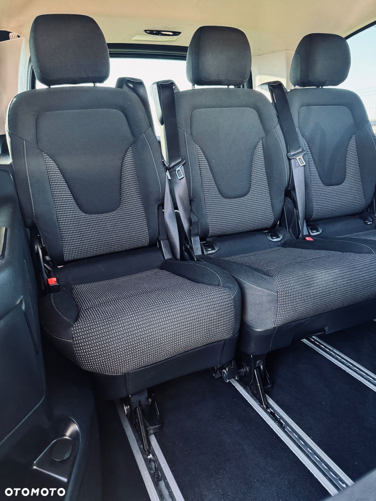 Mercedes-Benz Klasa V 300 d 4-Matic 9G-Tronic (ekstra d³) - 22