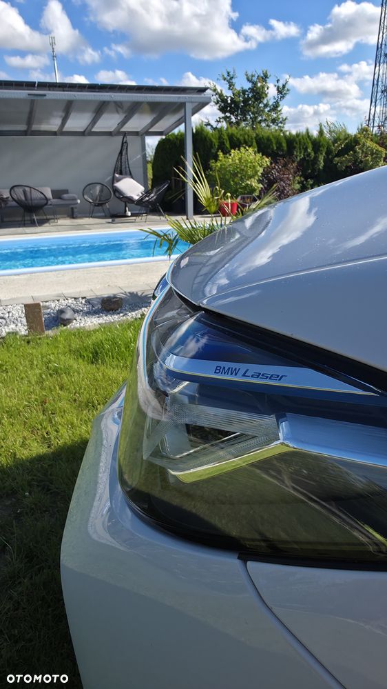BMW Seria 5 520d xDrive mHEV M Sport sport - 2