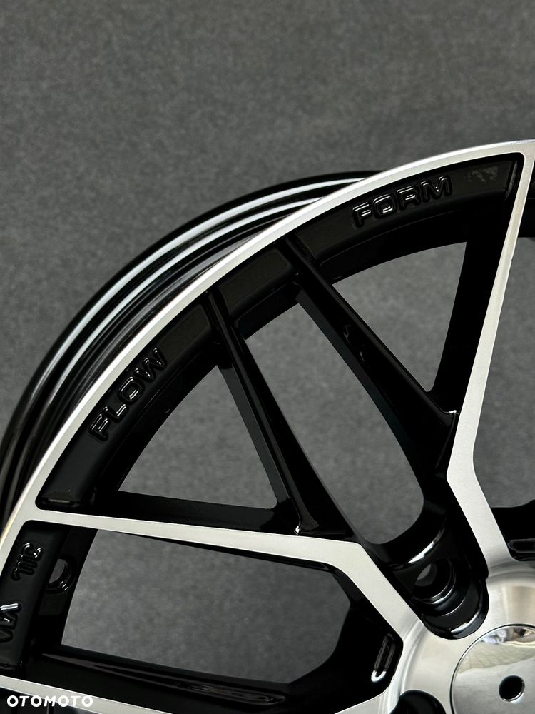 NOWE felgi 18 BMW  CZARNY połysk  polerowany front FLOW FORM 5x120 8.5j ET35 F10 Z3 Z4 E46 X1 X3 E83 F25 X5 E90 F30 F32 F34 GT F01 F12 F20 E87 F22 E60 xDrive Opel Insignia JR44 JR21 Styling M Pakiet Forzza Vossen HF7 Japan Racing JR28 alufelgi - 7
