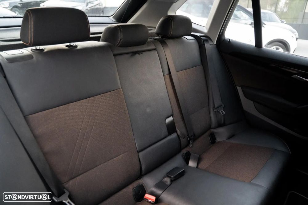 BMW X1 16 d sDrive - 25