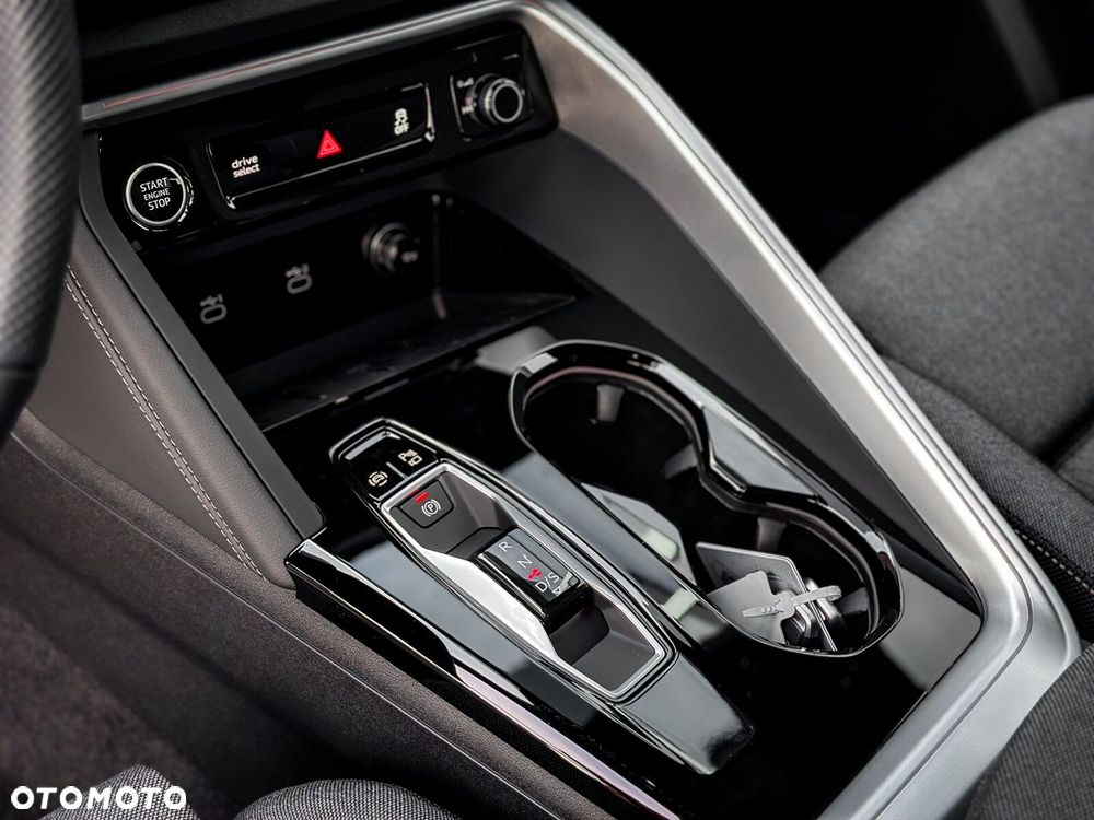 Audi Q5 Sportback - 17