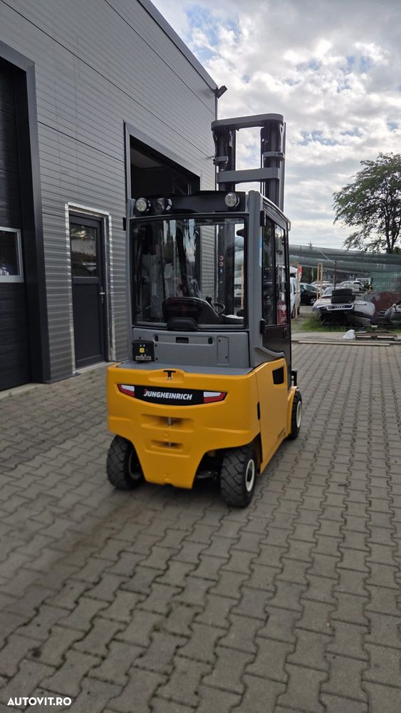 Jungheinrich EFG320 - 4