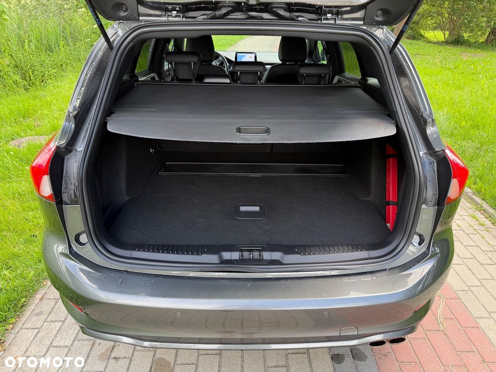Ford Focus 1.5 EcoBlue Start-Stopp-System ST-LINE - 9