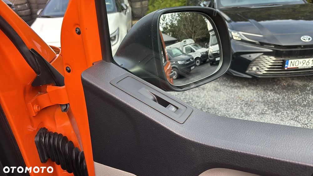 Volkswagen Transporter - 19