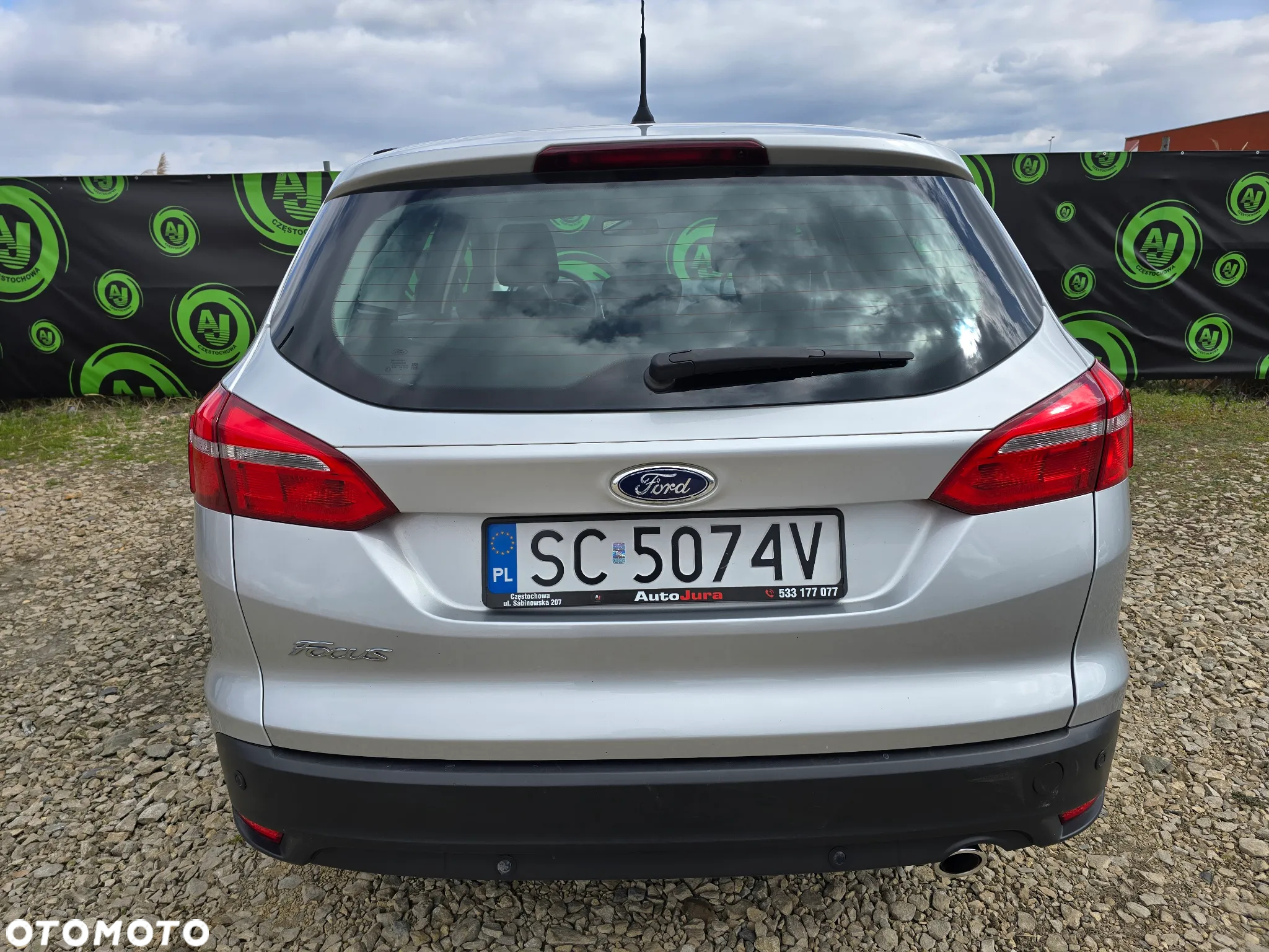 Ford Focus 2.0 TDCi Titanium ASS - 10